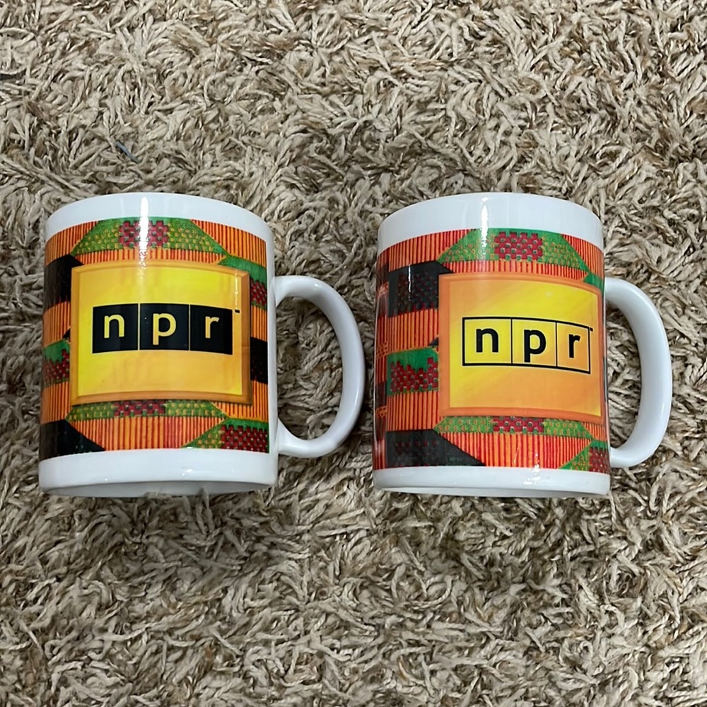 Vintage Deadstock Linyi Silver Phoenix NPR Mugs - Set of 2